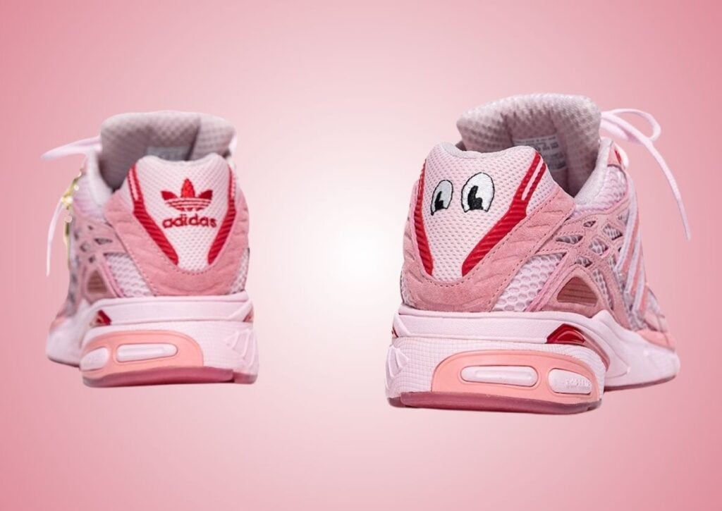 Unheardof adidas Adistar Cushion 3 Piggy Runners JS2974